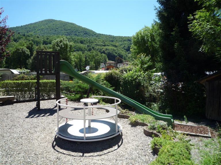 SpielplatzRutscheresz 768x576