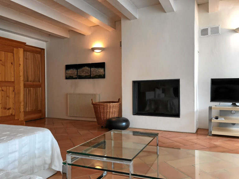 caminetto 768x576