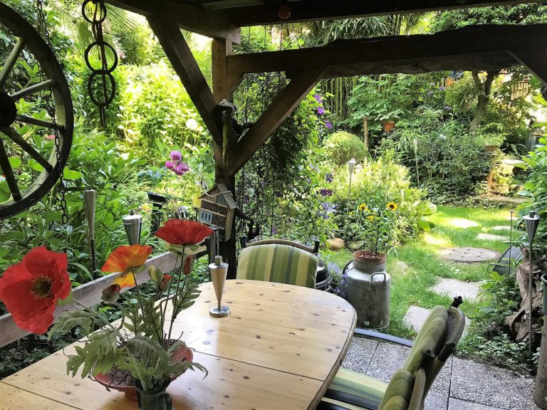 Pergola verso giardino 768x576