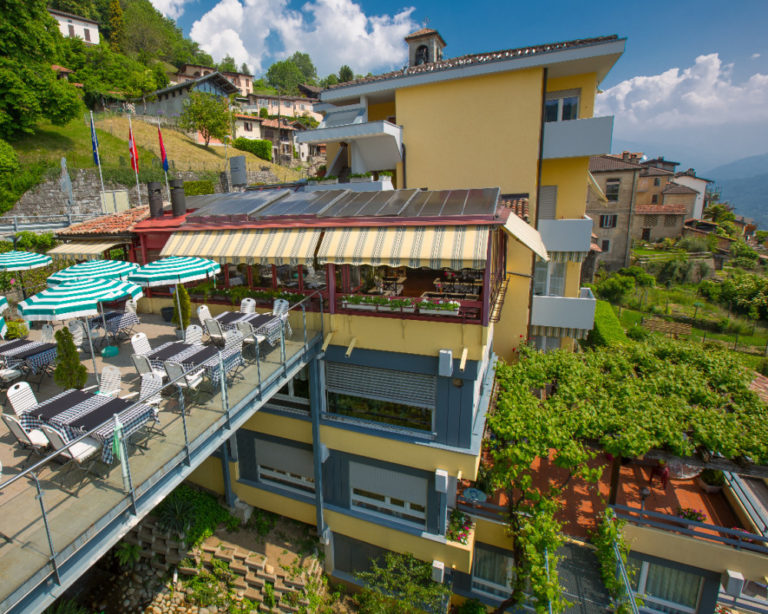 Terrazza dal posteggio 1 768x614
