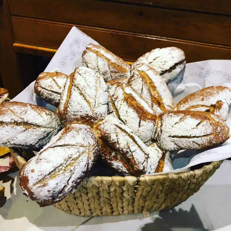cesto pane scuro 768x768