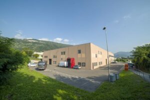 warehouse 300x200