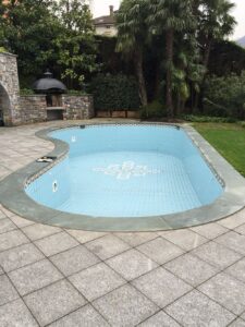 pavimentazione piscina 225x300