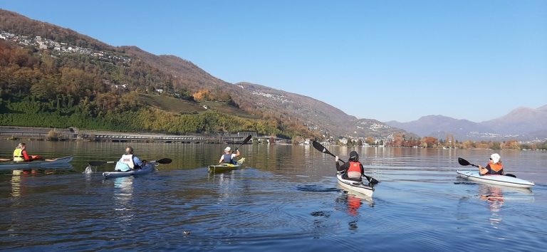 scuola kayak 768x354